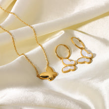 Load image into Gallery viewer, Butterfly Earrings