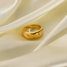 Load image into Gallery viewer, Zircon Ring