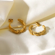 Load image into Gallery viewer, Knotting Earrings