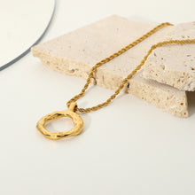 Load image into Gallery viewer, RING PENDANT NECKLACE