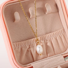 Load image into Gallery viewer, Pearl Pendant Necklace