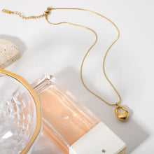 Load image into Gallery viewer, Lock Pendant Necklace