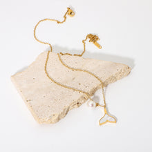 Load image into Gallery viewer, Fish Tail Pendant Necklace