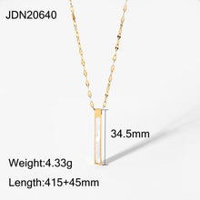 Load image into Gallery viewer, Rectangular Zircon Pendant Necklace