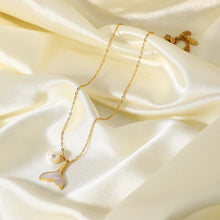 Load image into Gallery viewer, Fish Tail Pendant Necklace