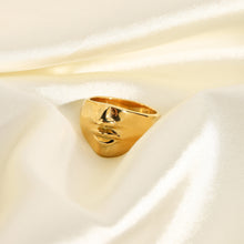 Load image into Gallery viewer, Face Ring