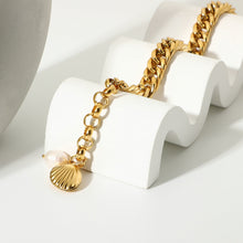Load image into Gallery viewer, Cuban Chain Bracelet with Shell and Pearl Decoration