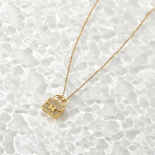 Load image into Gallery viewer, H BAG Necklace