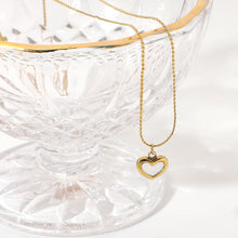 Load image into Gallery viewer, Whtie Stone Heart Necklace
