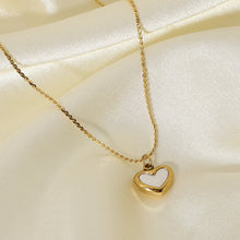 Load image into Gallery viewer, Whtie Stone Heart Necklace