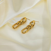 Load image into Gallery viewer, Chain Loops Earring