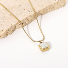 Load image into Gallery viewer, Whtie Stone Necklace
